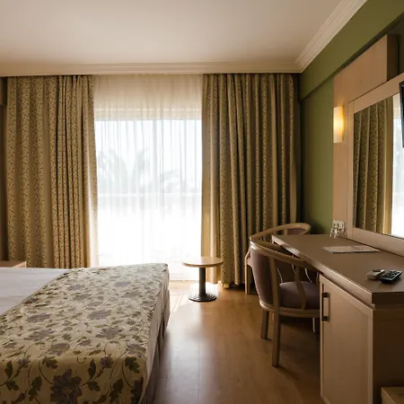 Hotel Throne Seagate Belek